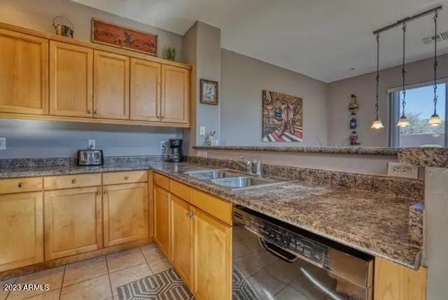 Real Estate Picture 9