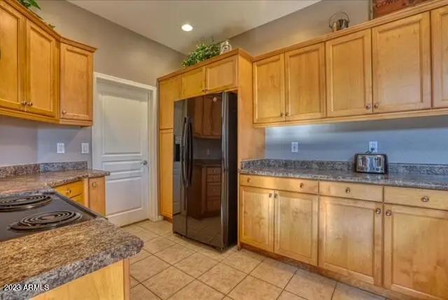 Real Estate Picture 10