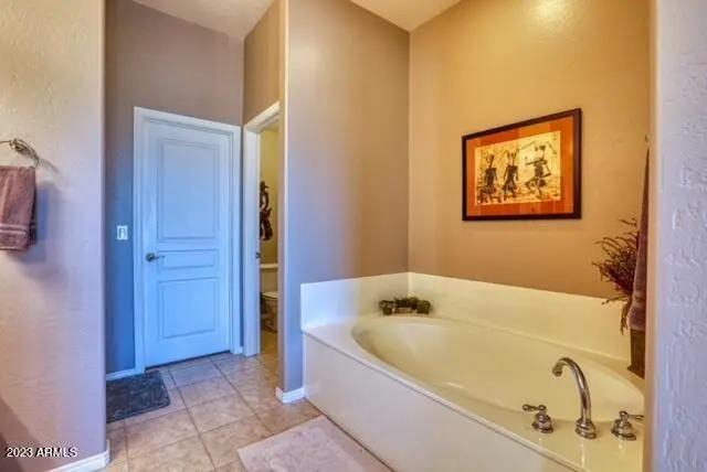 Real Estate Picture 18