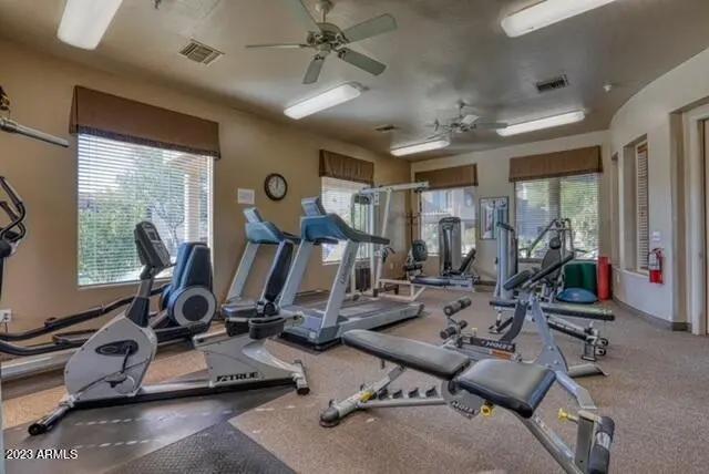 Real Estate Picture 32