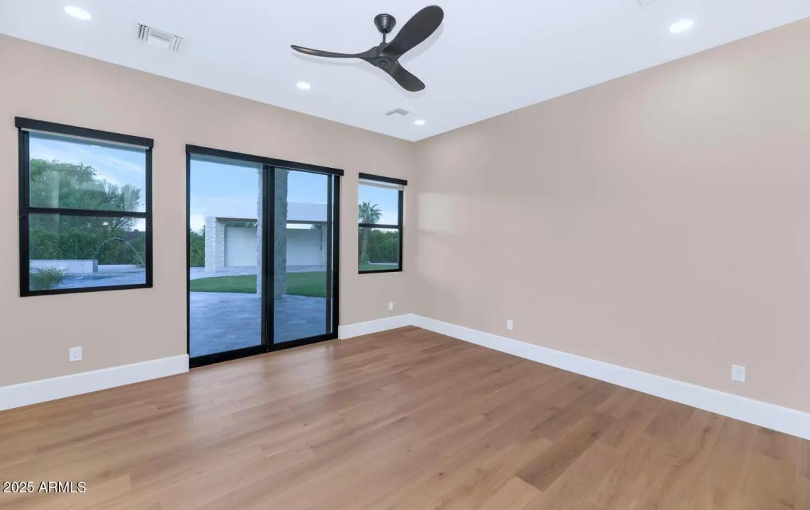 Real Estate Picture 27