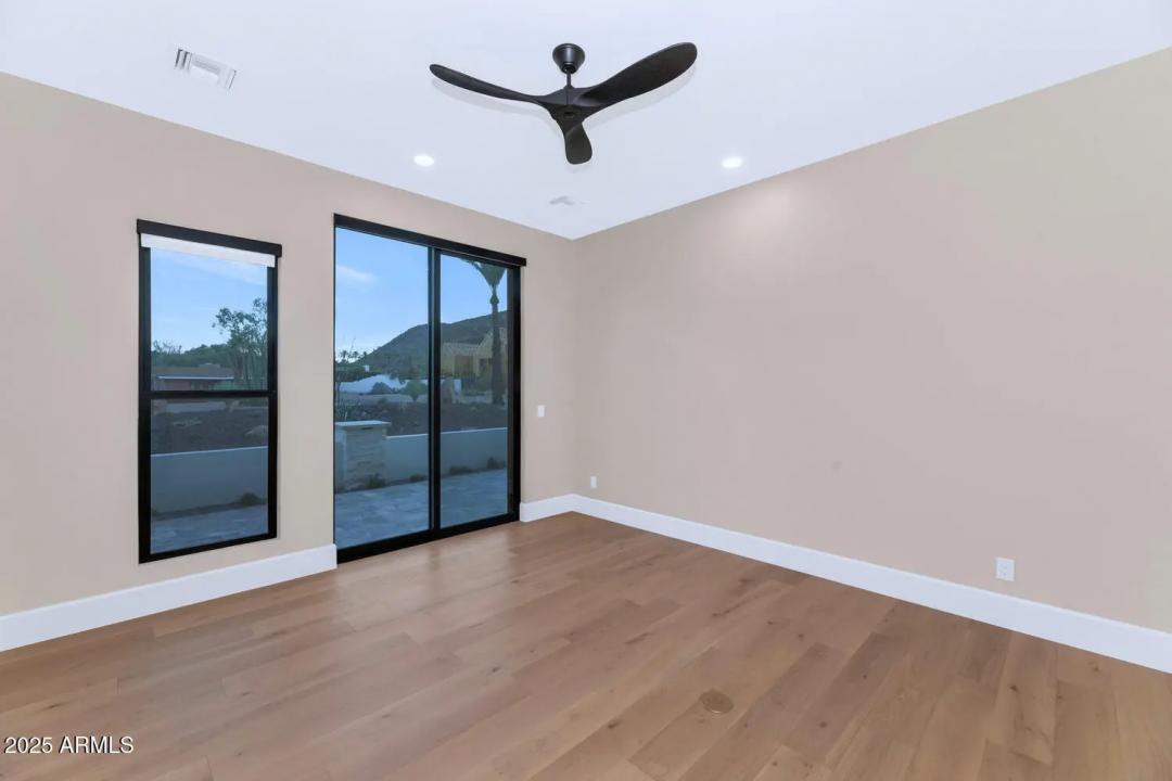 Real Estate Picture 31