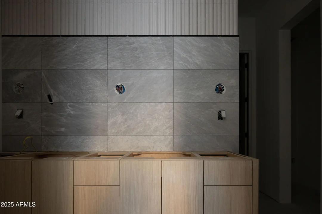 Real Estate Picture 13