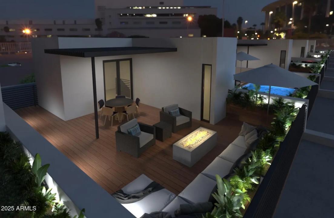 Real Estate Picture 15