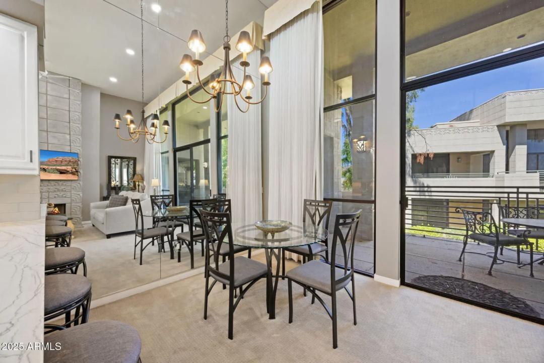 Real Estate Picture 4