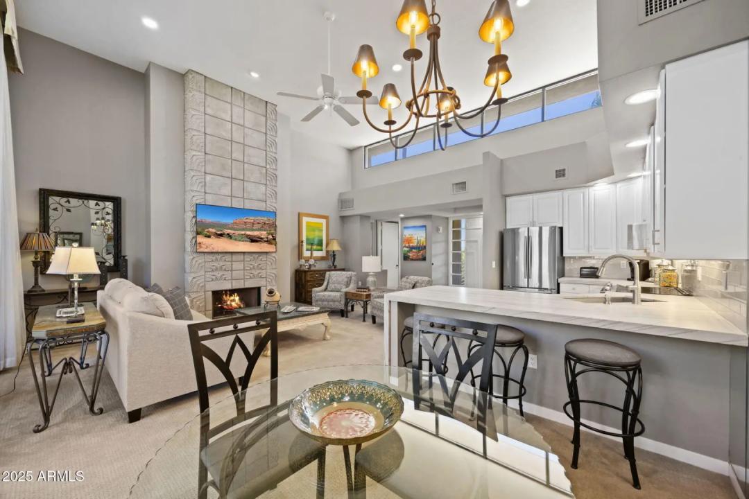 Real Estate Picture 5