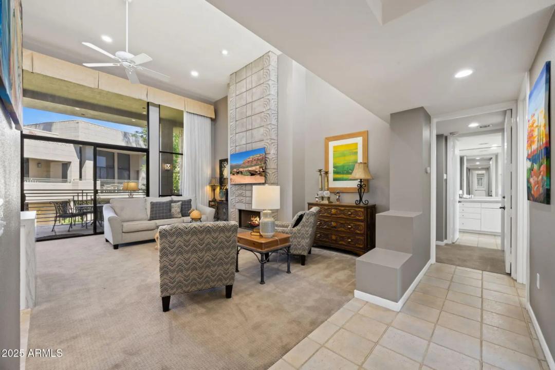 Real Estate Picture 7