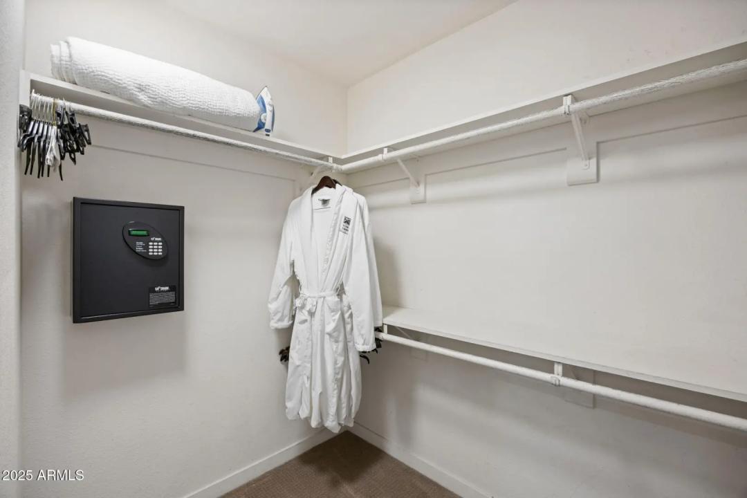 Real Estate Picture 19