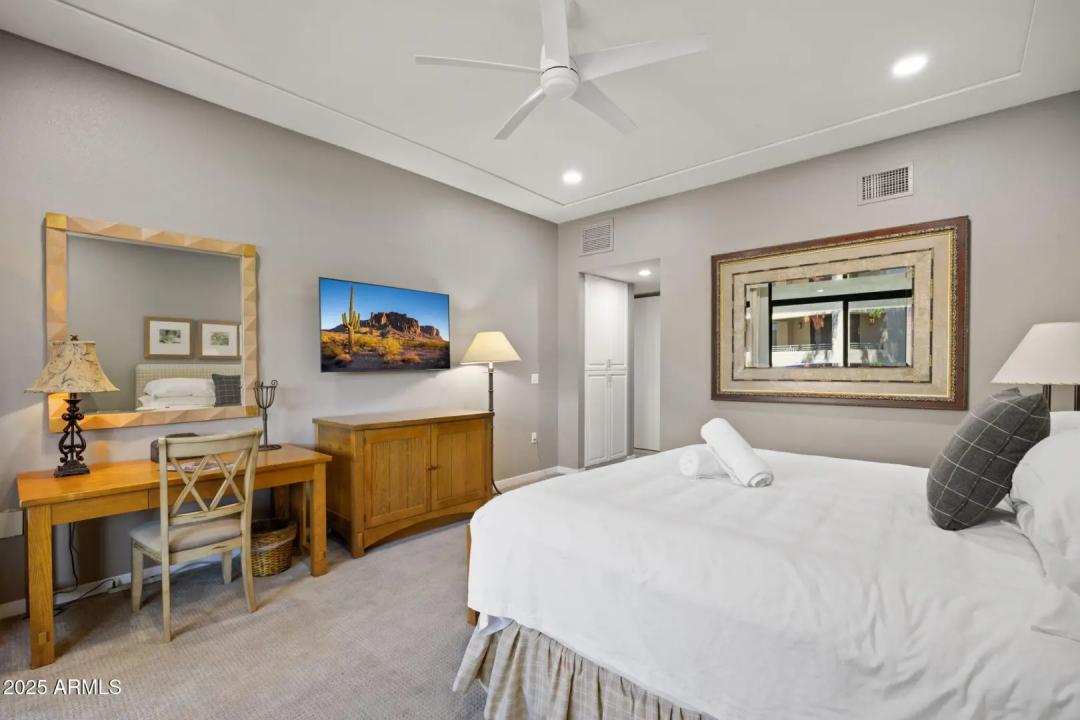 Real Estate Picture 21