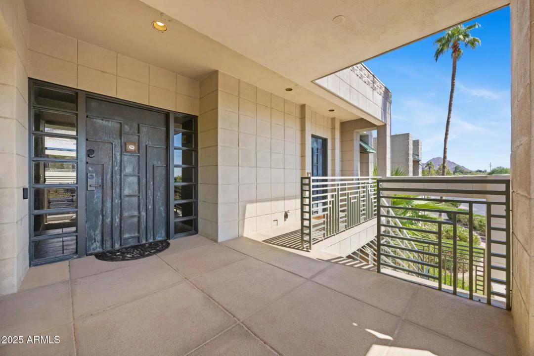 Real Estate Picture 2