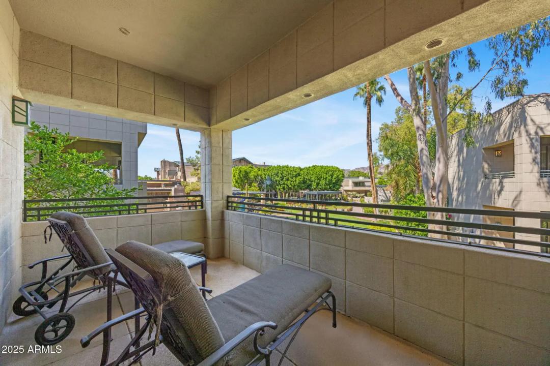 Real Estate Picture 26