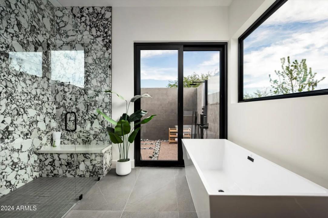 Real Estate Picture 20