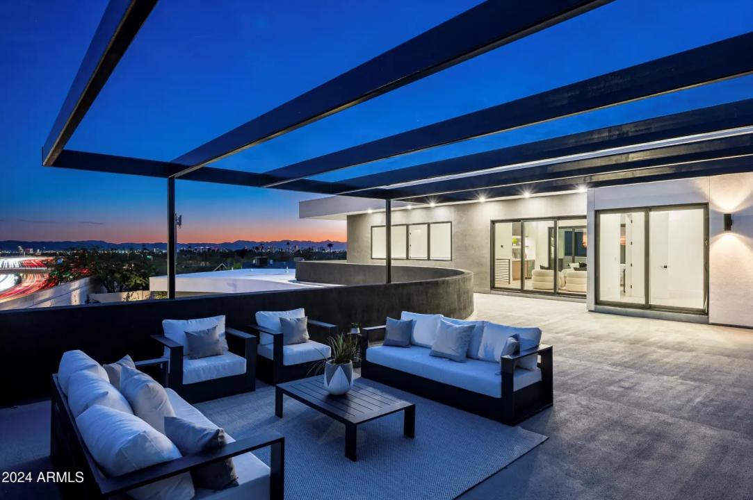 Real Estate Picture 45