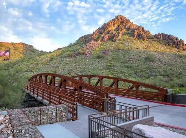 Real Estate Picture 49