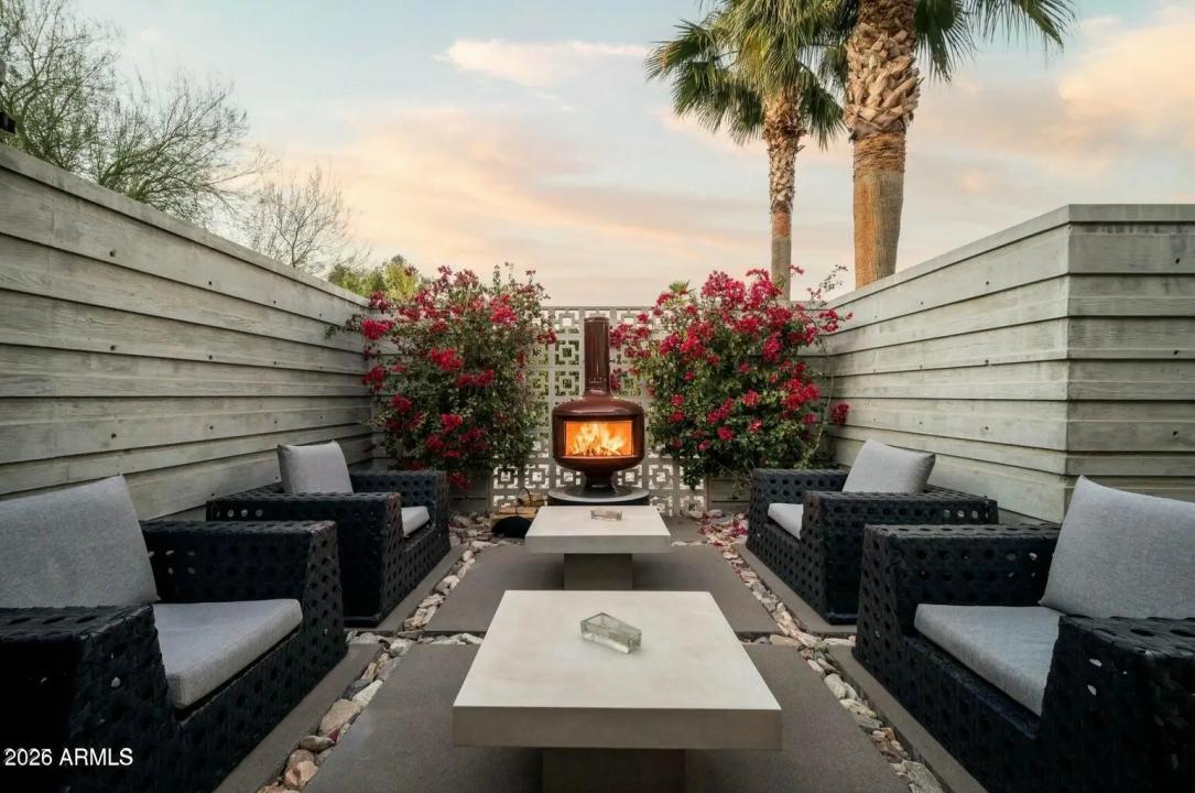 Real Estate Picture 33