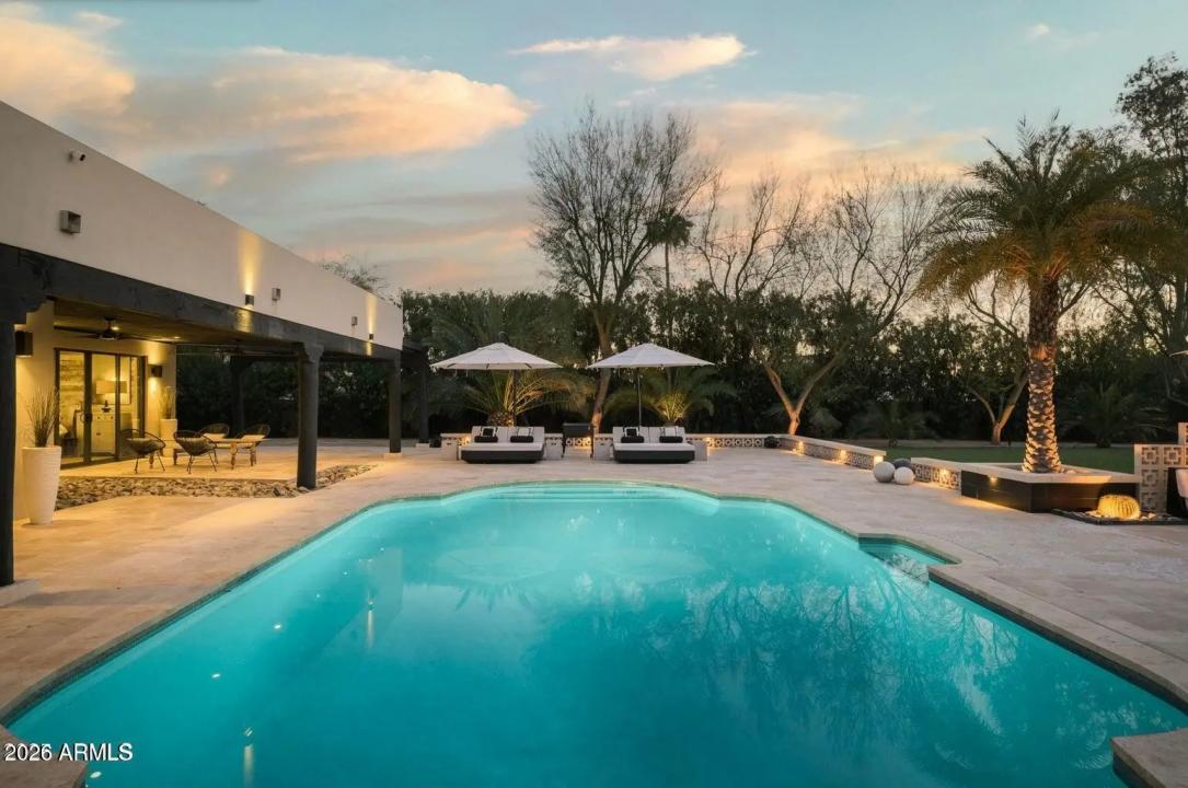 Real Estate Picture 39