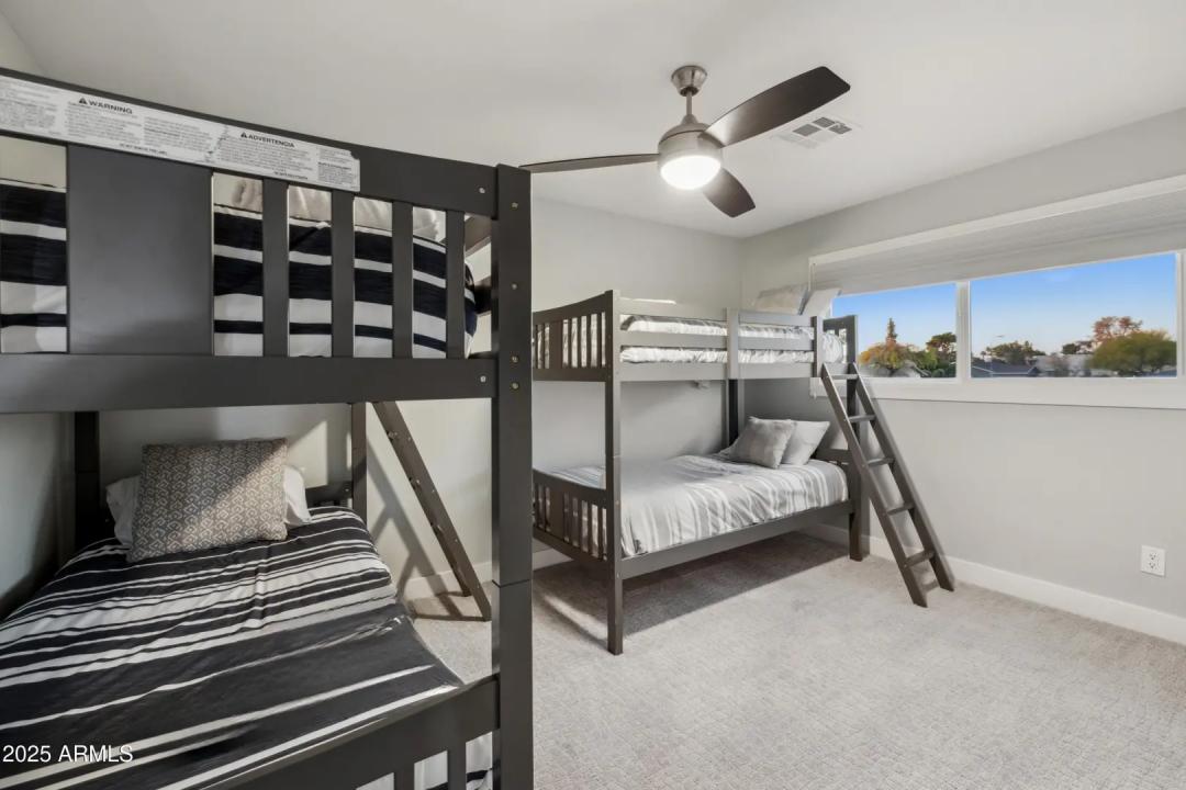 Real Estate Picture 22