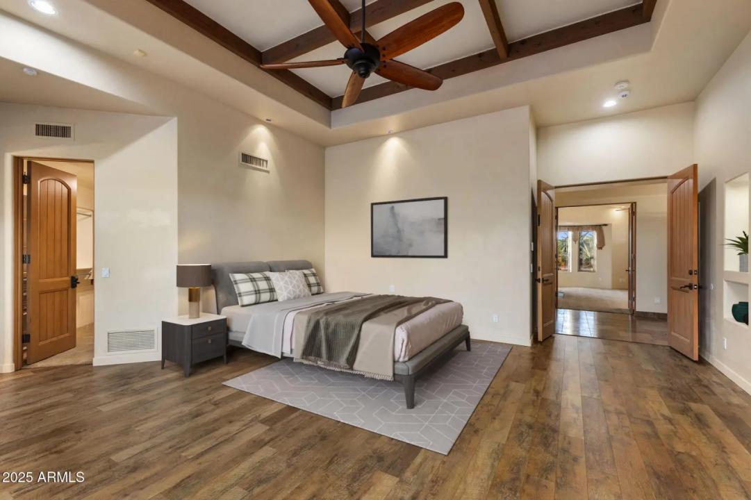 Real Estate Picture 42