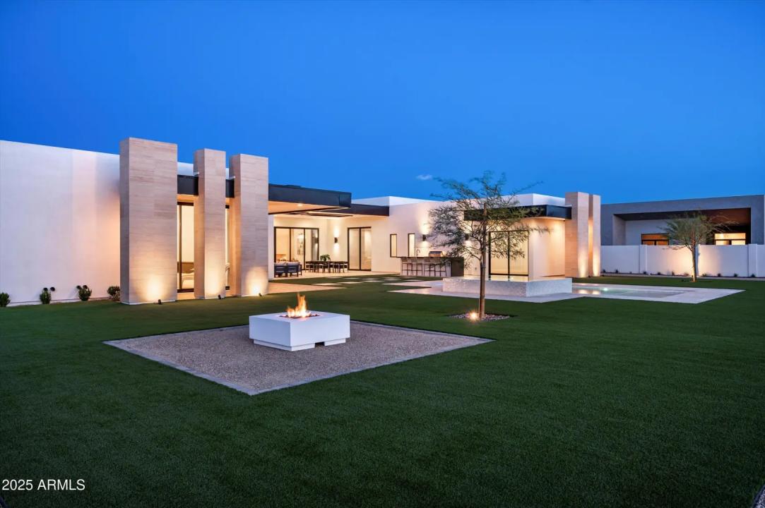 Real Estate Picture 44