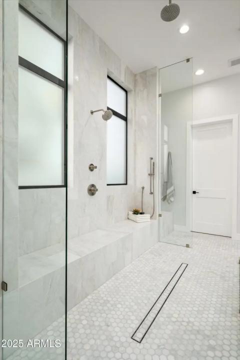 Real Estate Picture 29