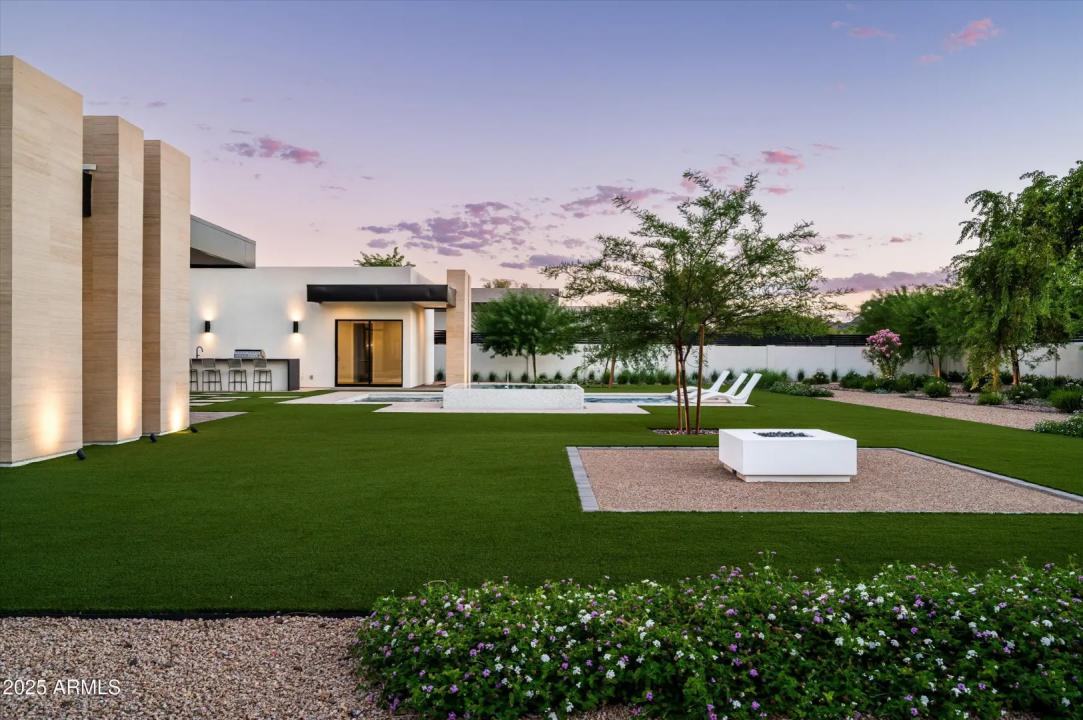Real Estate Picture 49