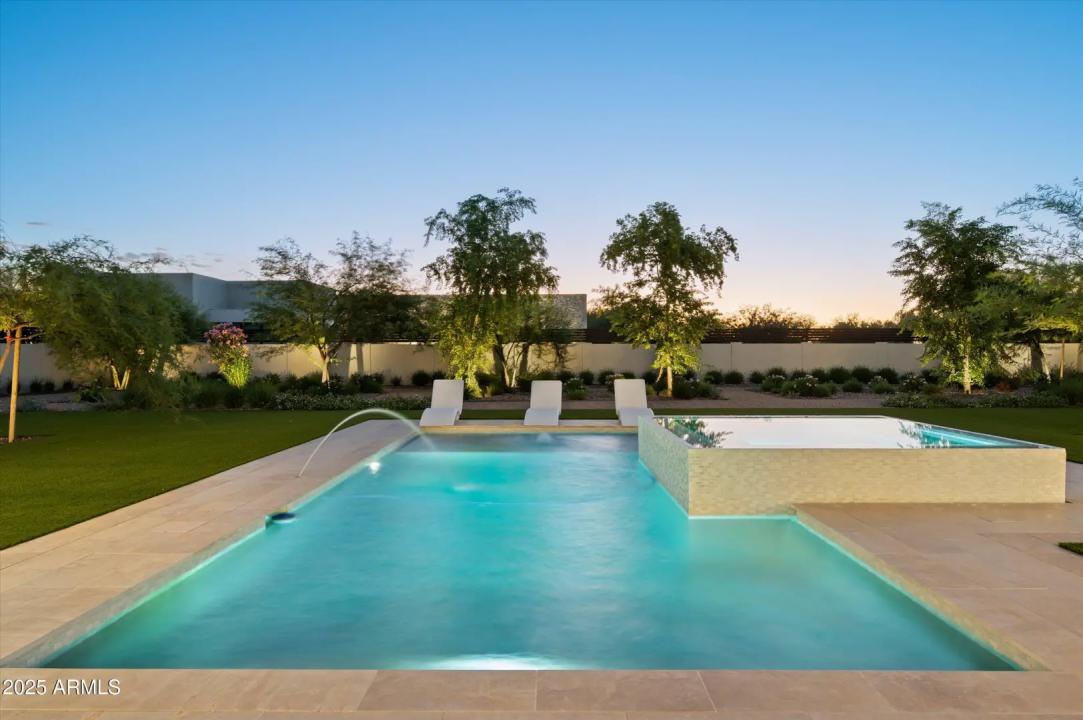 Real Estate Picture 48