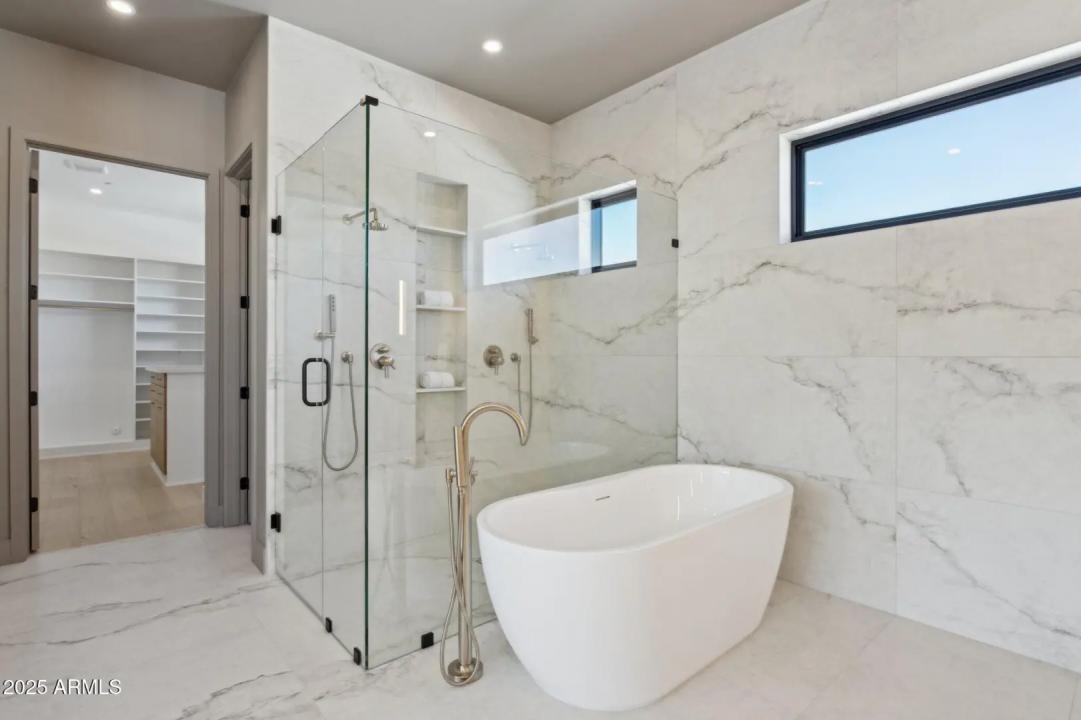 Real Estate Picture 32