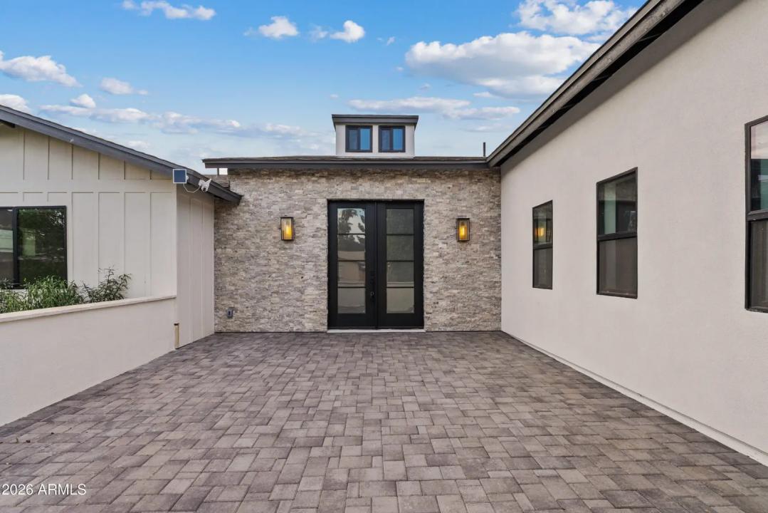 Real Estate Picture 29