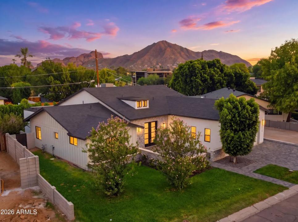 Real Estate Picture 2