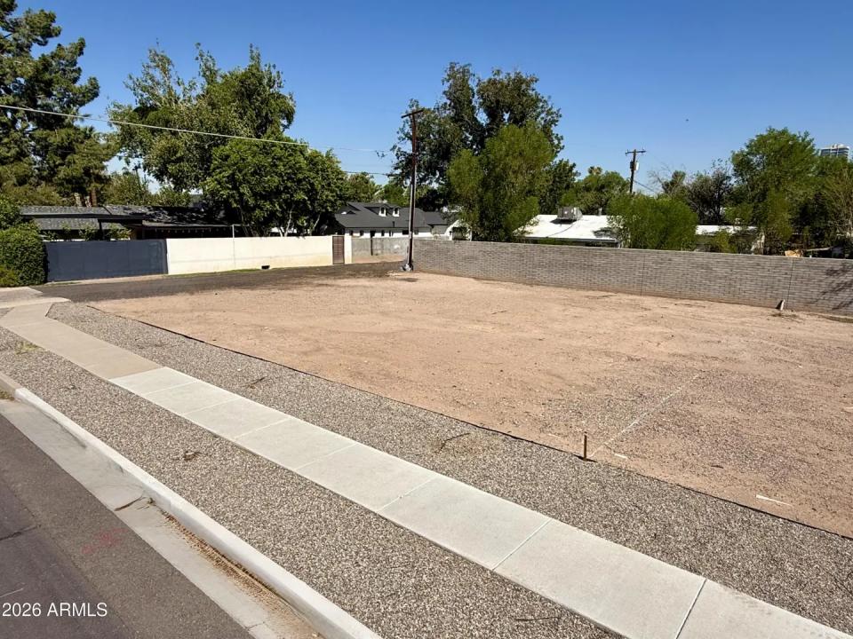 112 W 12th Street - Tempe AZ 85281