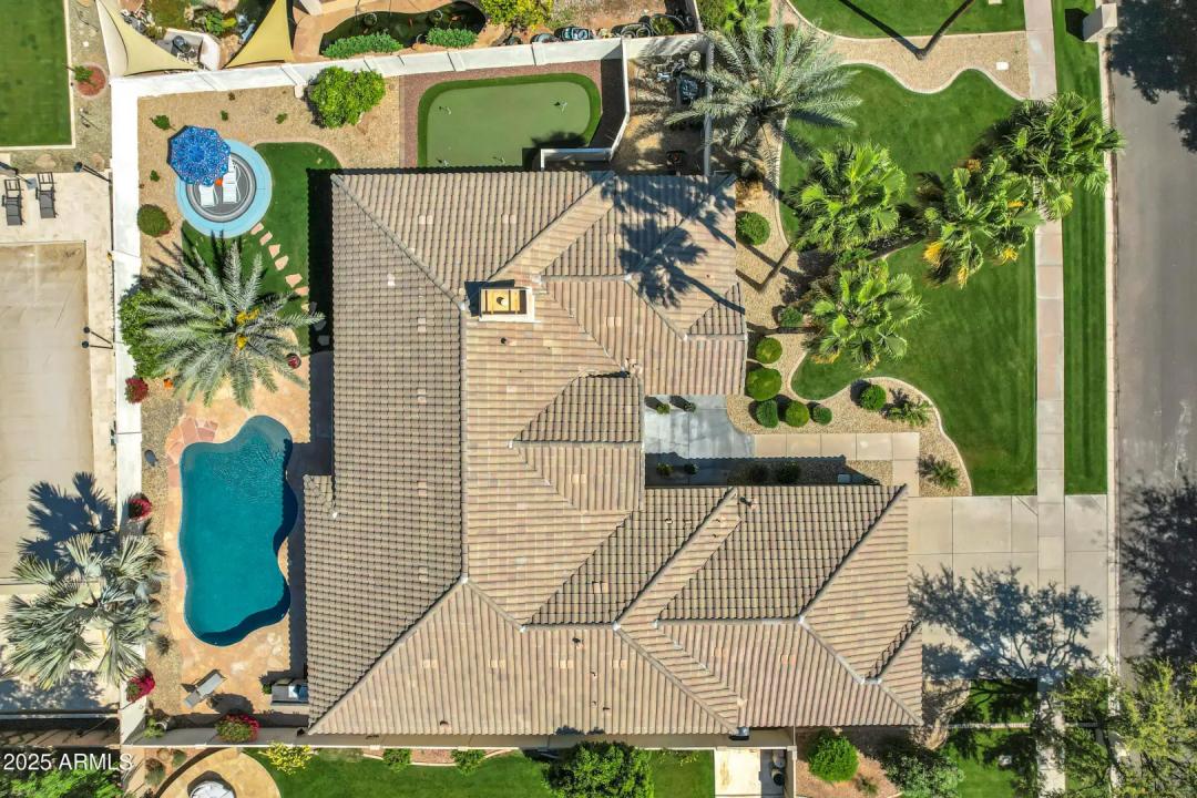 Real Estate Picture 44