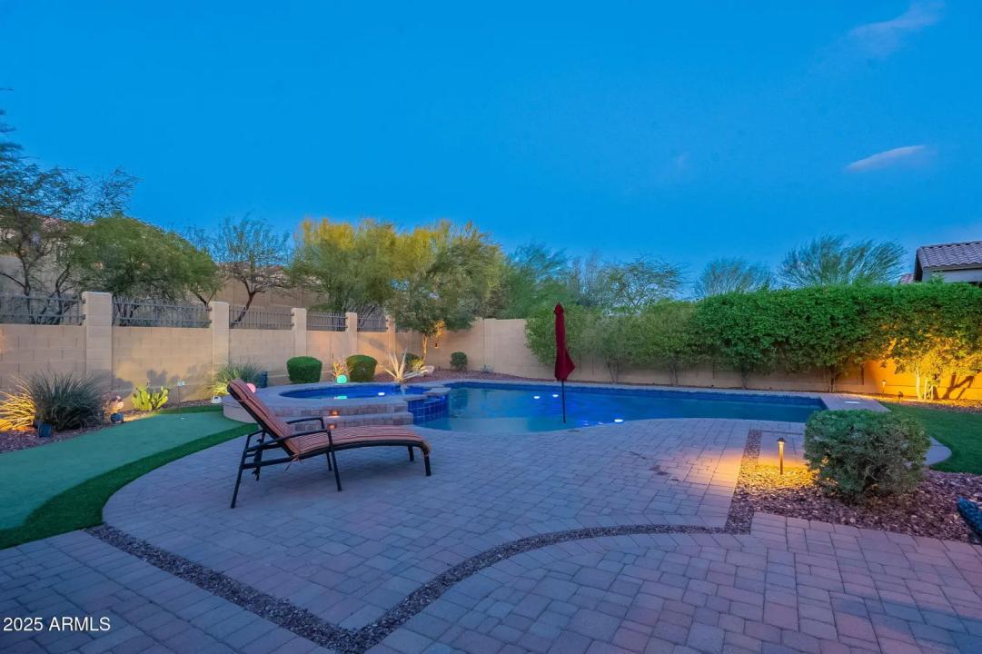 Real Estate Picture 86