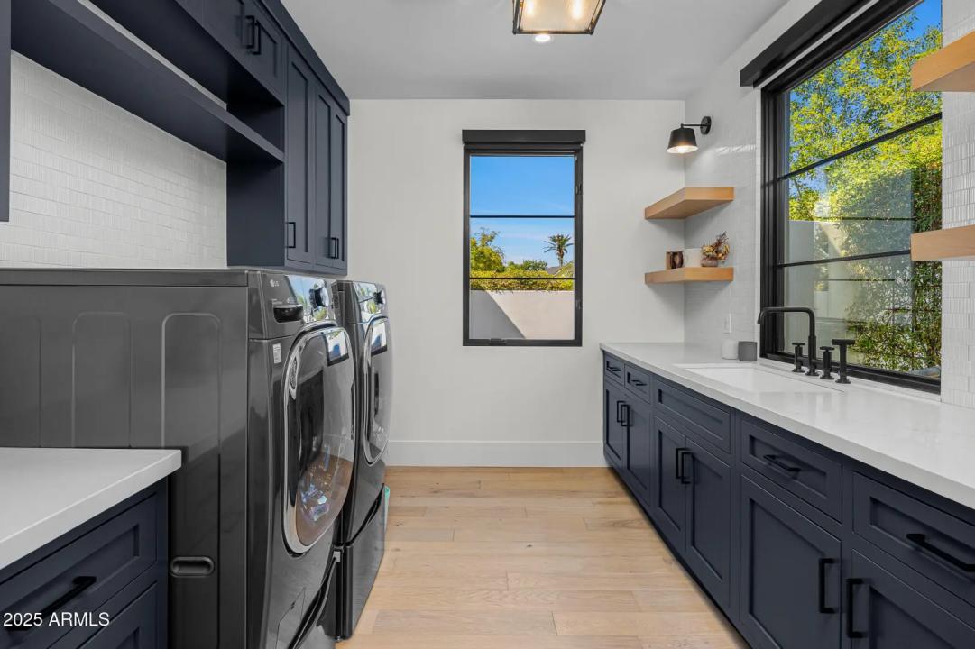 Real Estate Picture 44