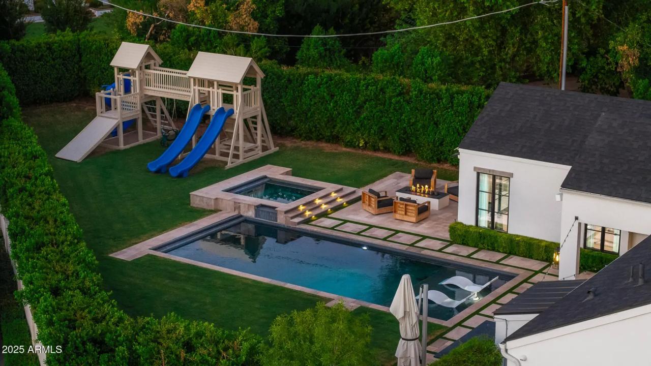 Real Estate Picture 54