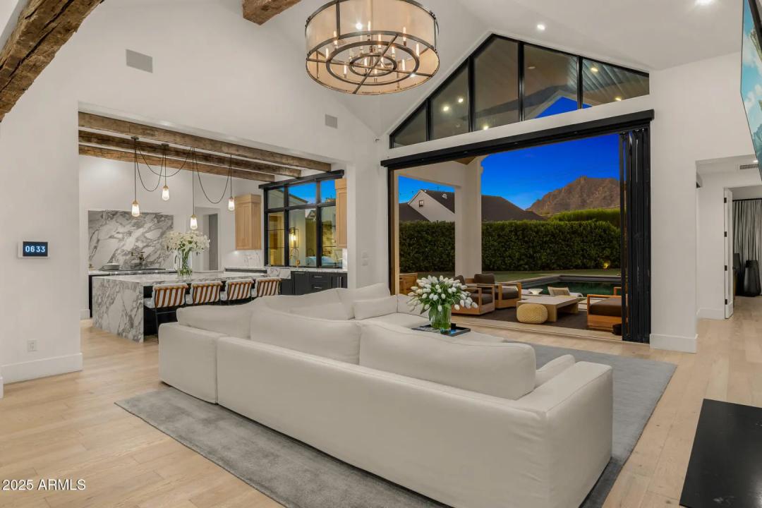 Real Estate Picture 60
