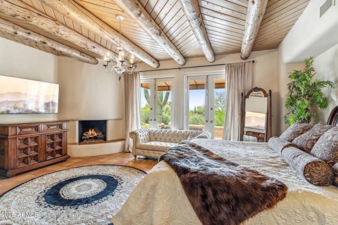 Real Estate Picture 24