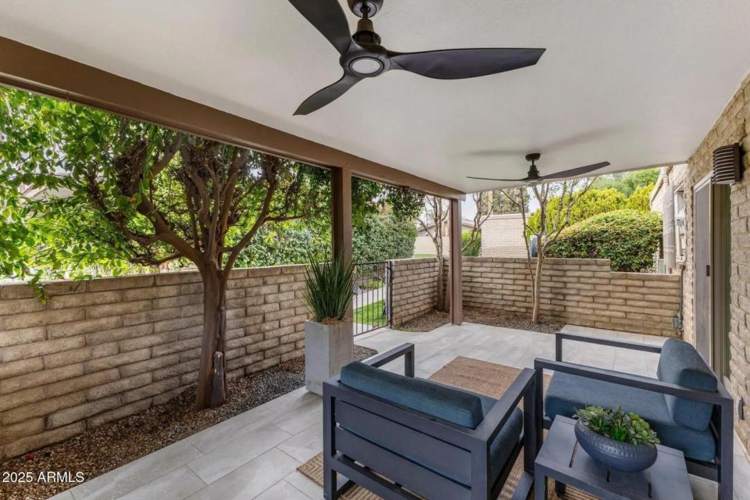 Real Estate Picture 21
