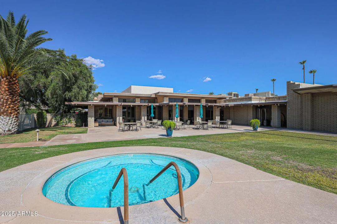 Real Estate Picture 32