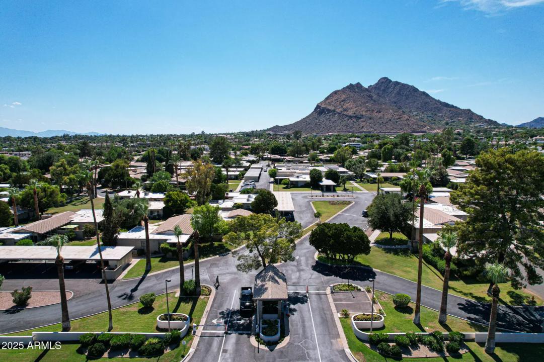Real Estate Picture 40