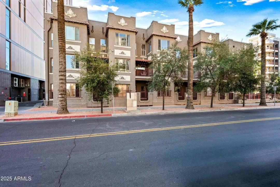 Real Estate Picture 29