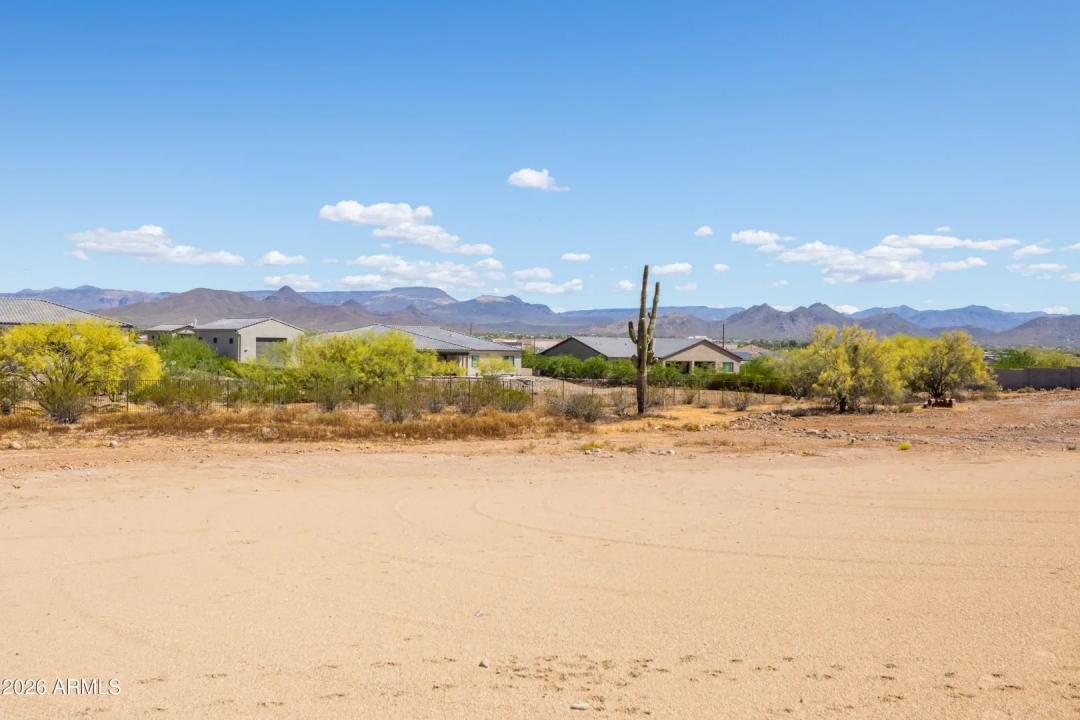 Real Estate Picture 48