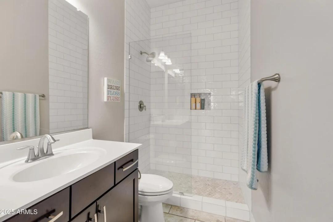 Real Estate Picture 21
