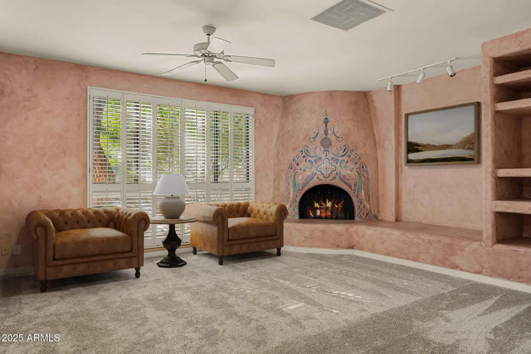 Real Estate Picture 13