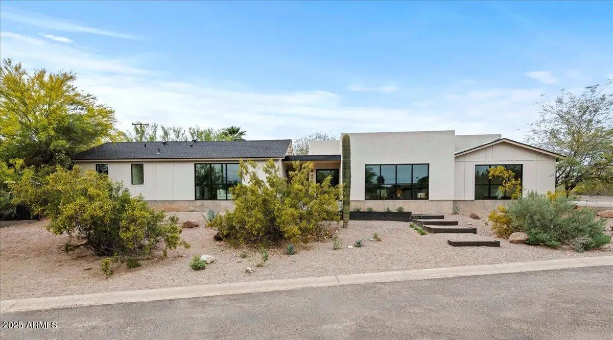 Real Estate Picture 2