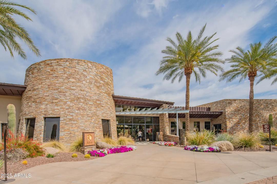 Real Estate Picture 38