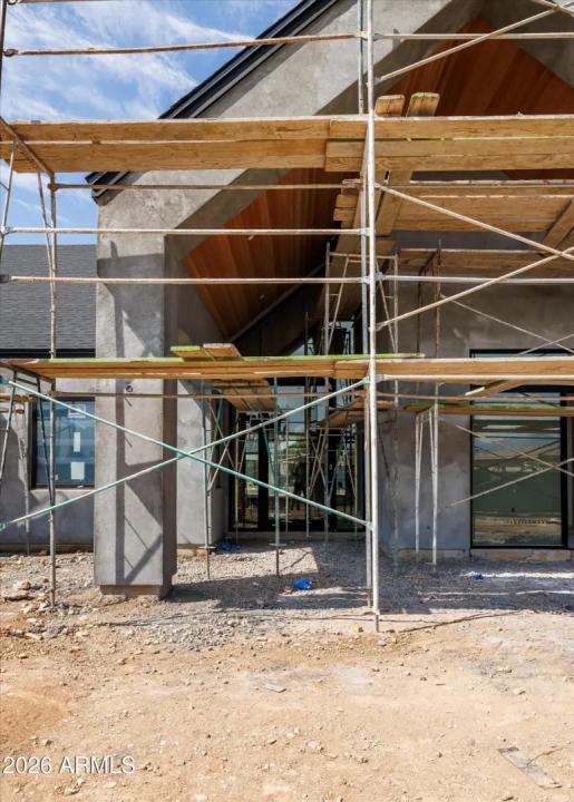 Real Estate Picture 6