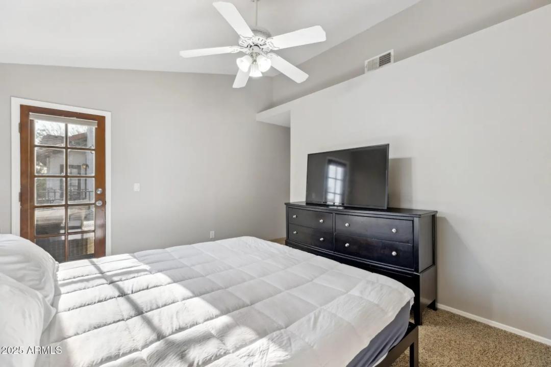 Real Estate Picture 29
