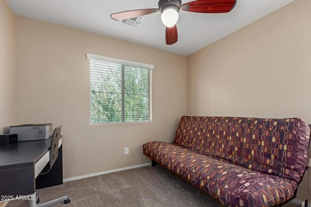 Real Estate Picture 21