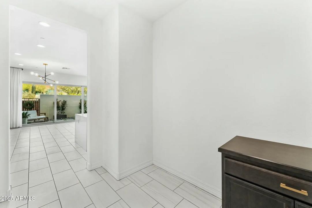 Real Estate Picture 19
