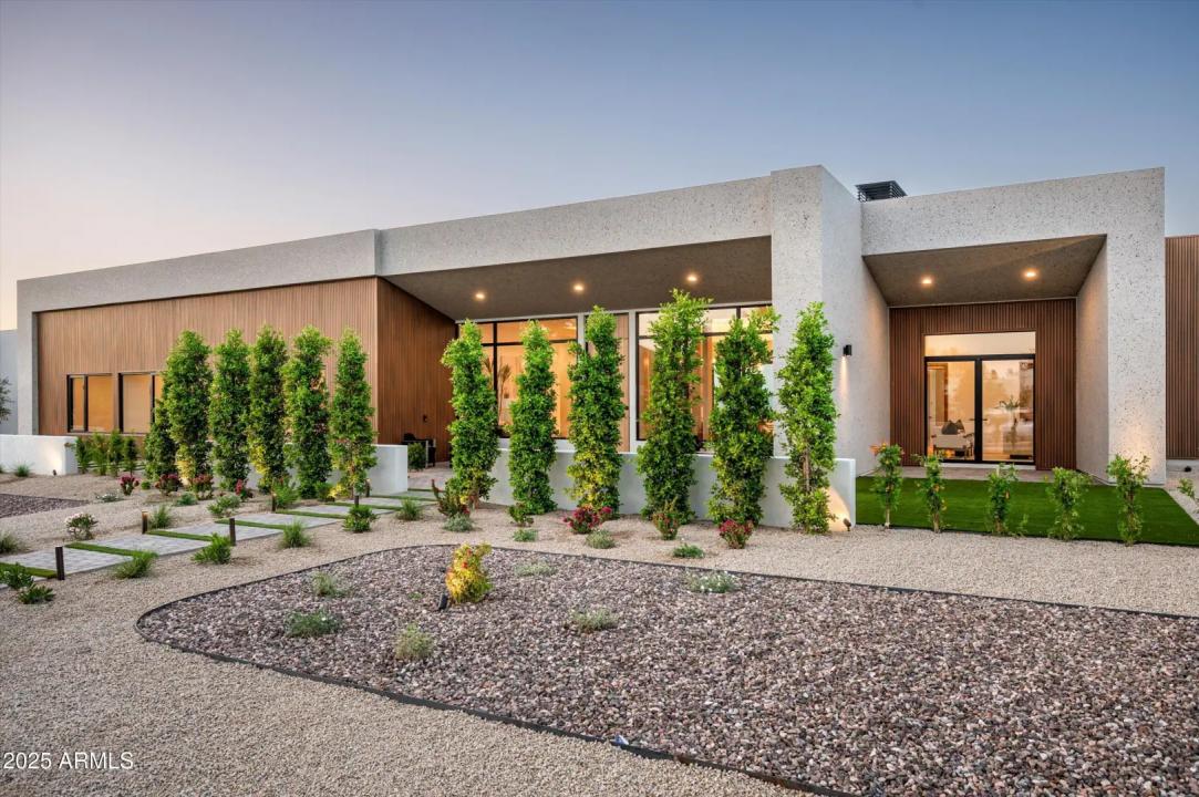 Real Estate Picture 40